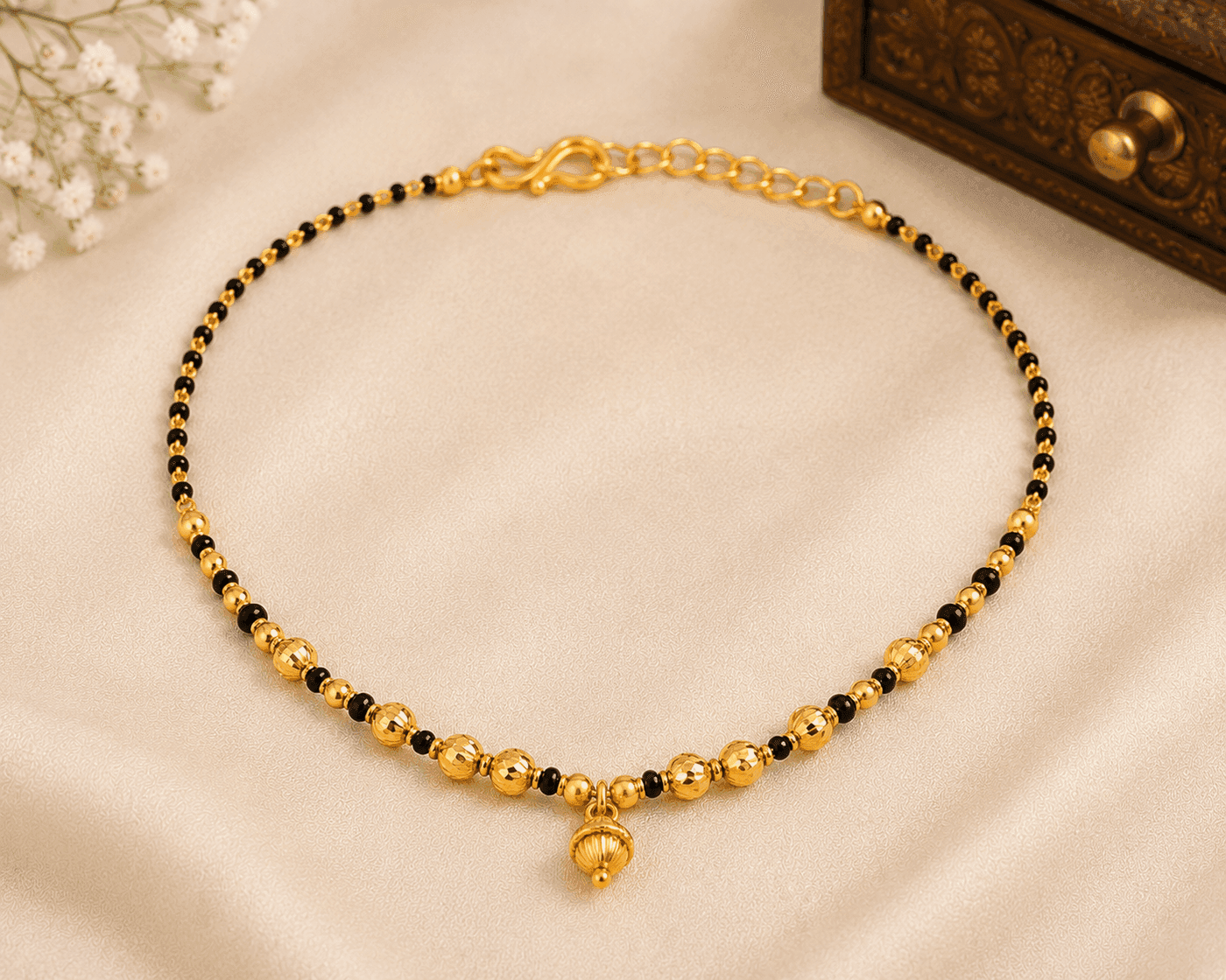 Baby Molathadu (Black Bead Chain)